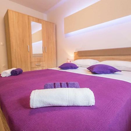 Apartment Amelia Пула Екстериор снимка