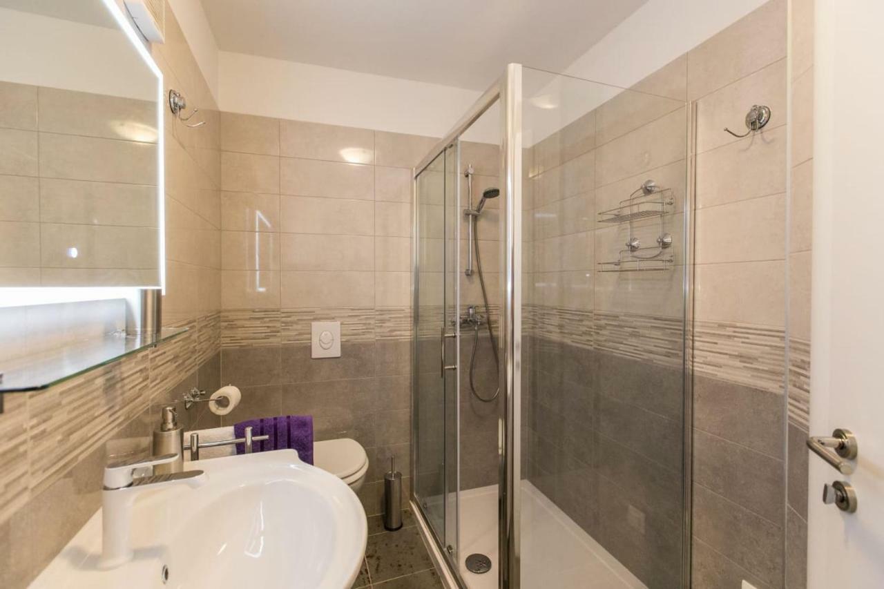 Apartment Amelia Пула Екстериор снимка
