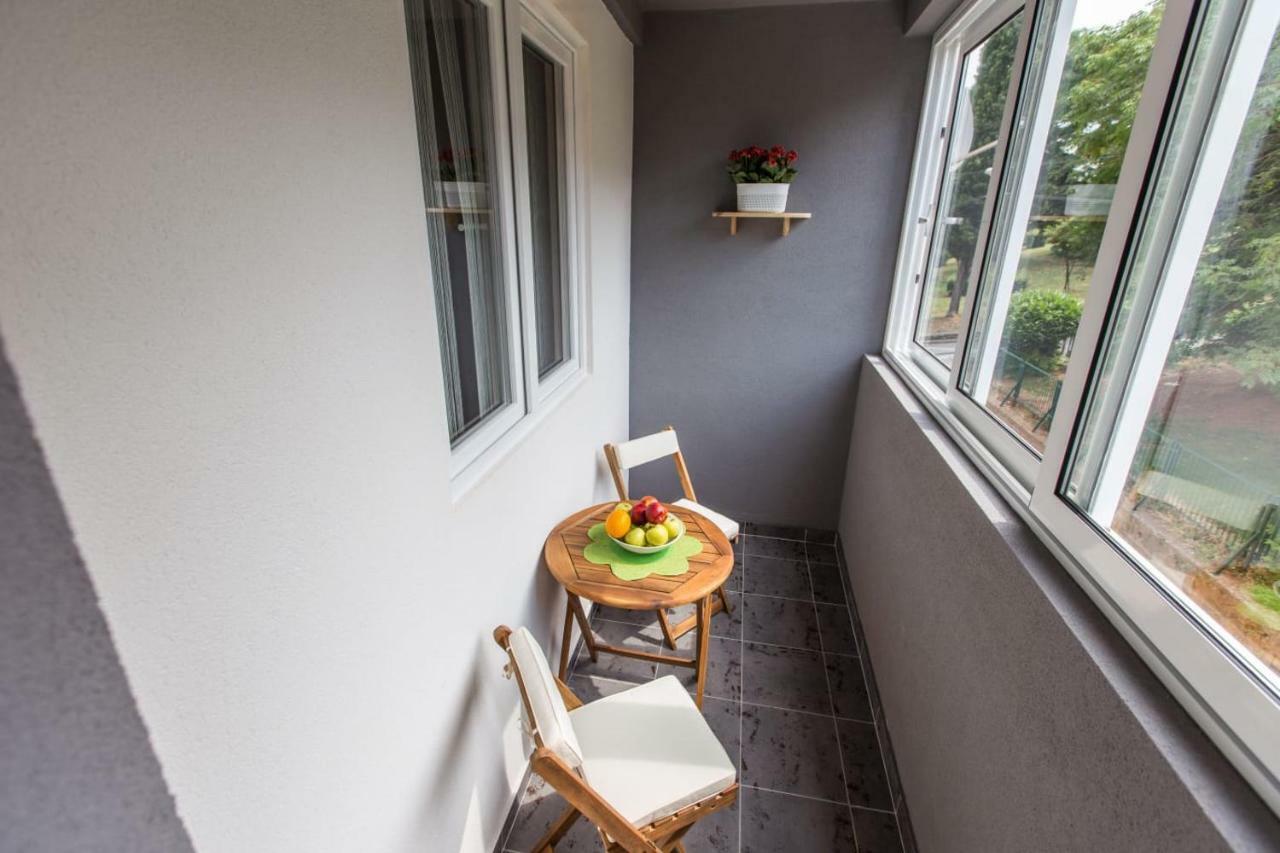 Apartment Amelia Пула Екстериор снимка
