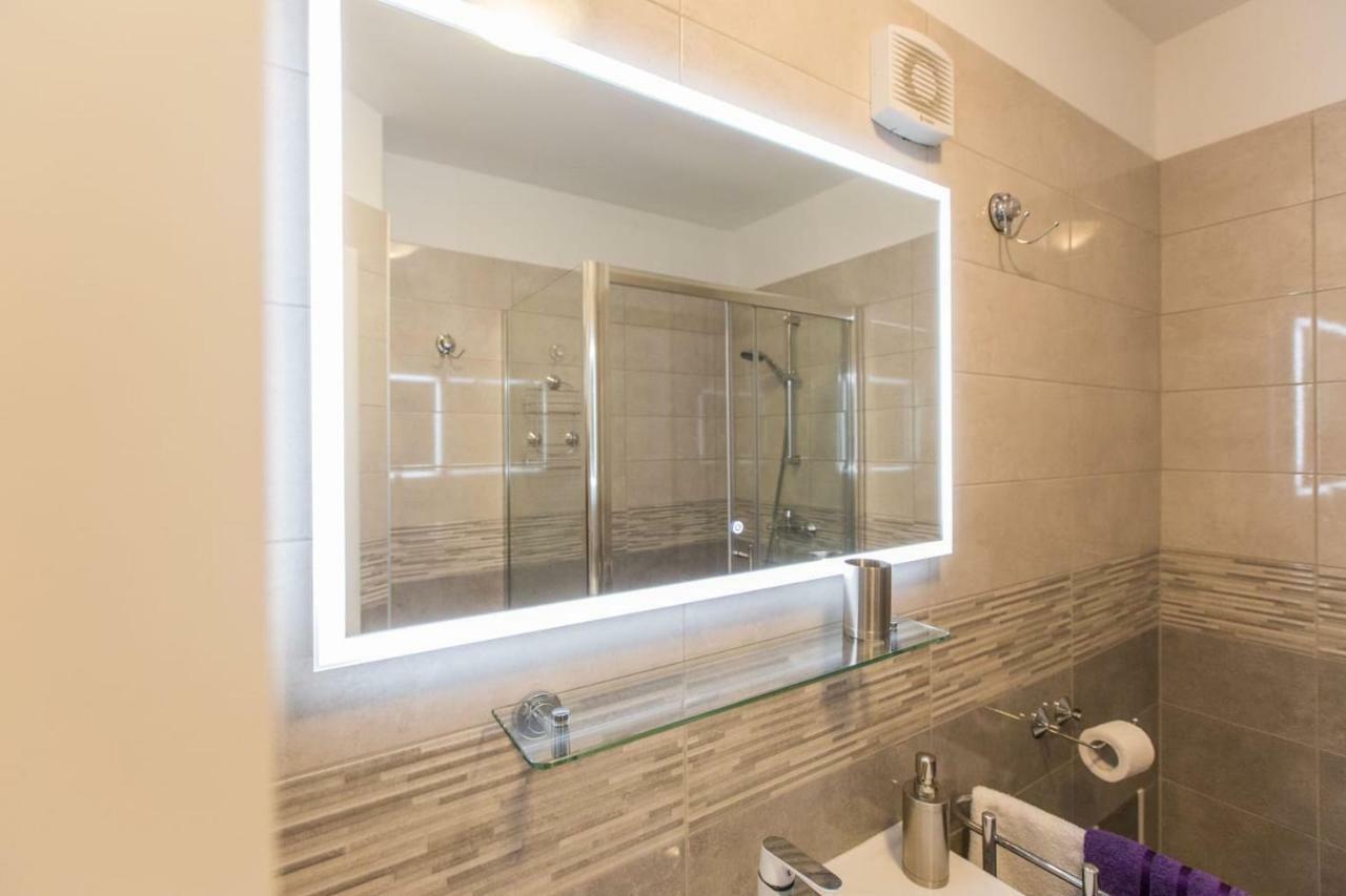 Apartment Amelia Пула Екстериор снимка