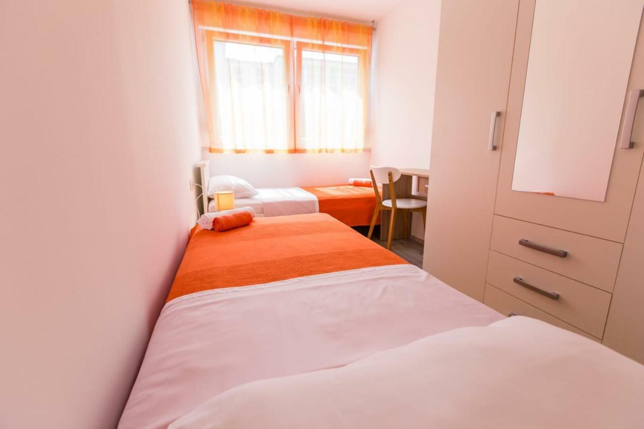 Apartment Amelia Пула Екстериор снимка