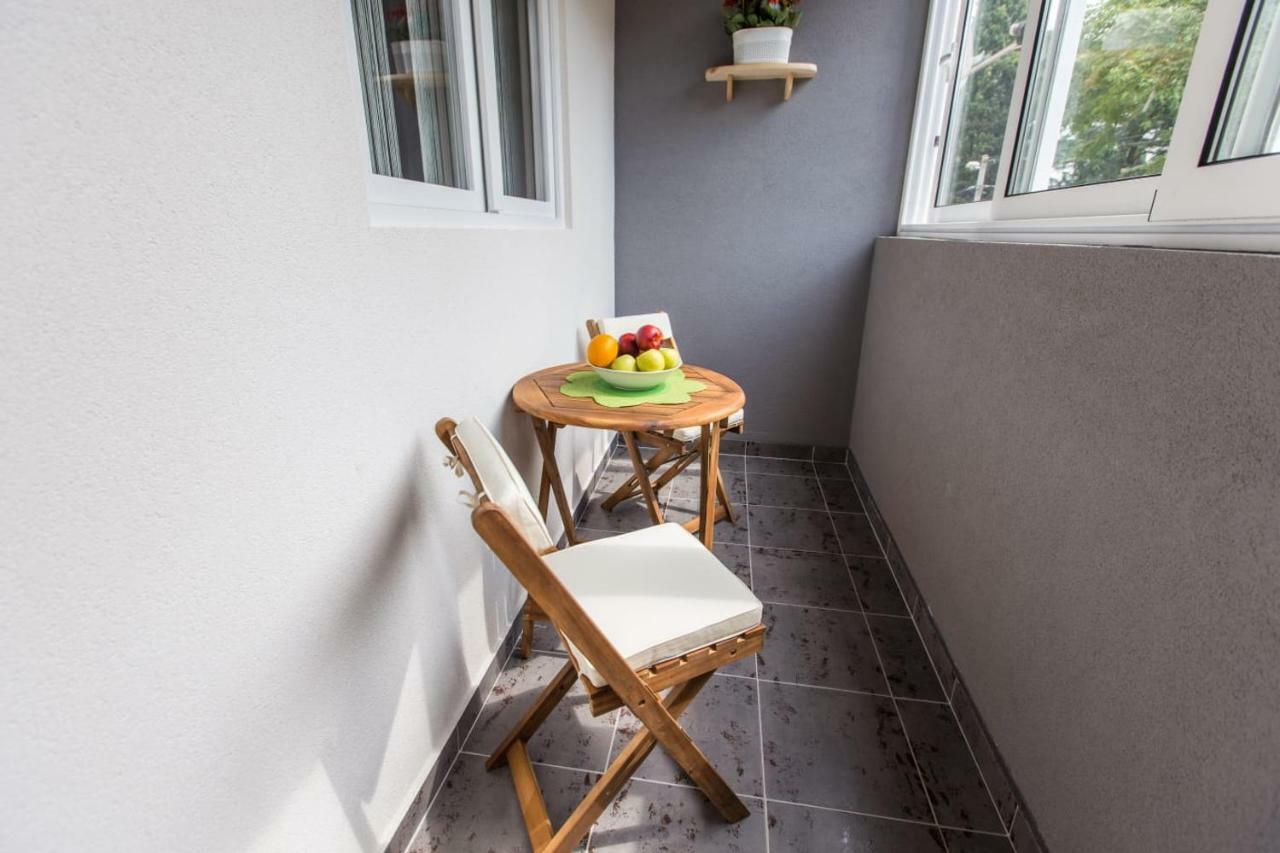 Apartment Amelia Пула Екстериор снимка