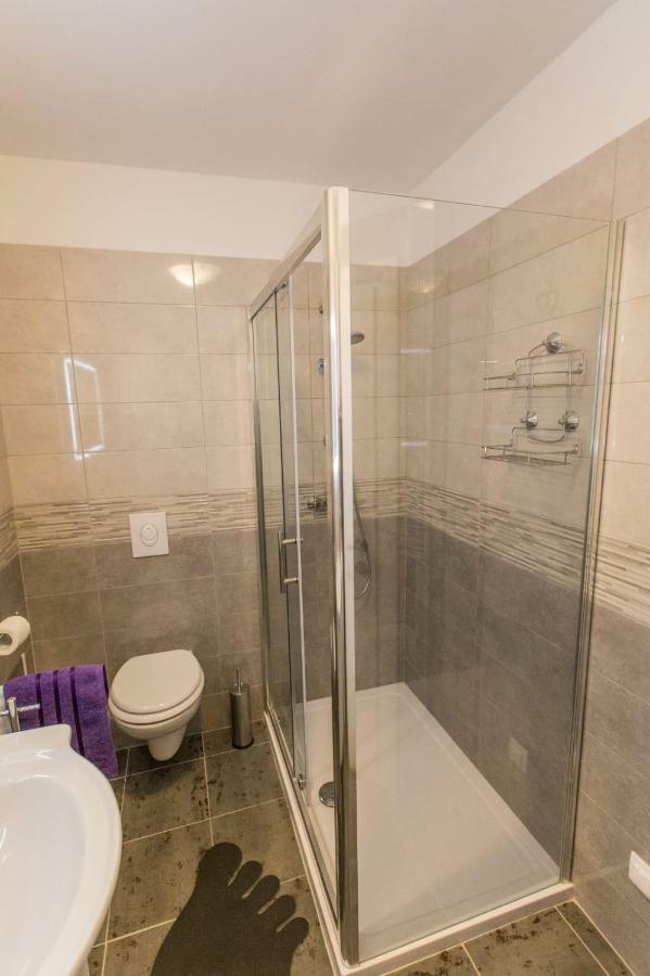 Apartment Amelia Пула Екстериор снимка