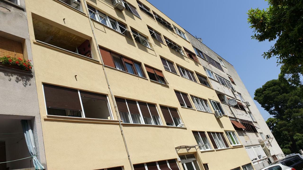 Apartment Amelia Пула Екстериор снимка